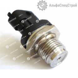 4921497 Датчик давления HYUNDAI 290-LC7